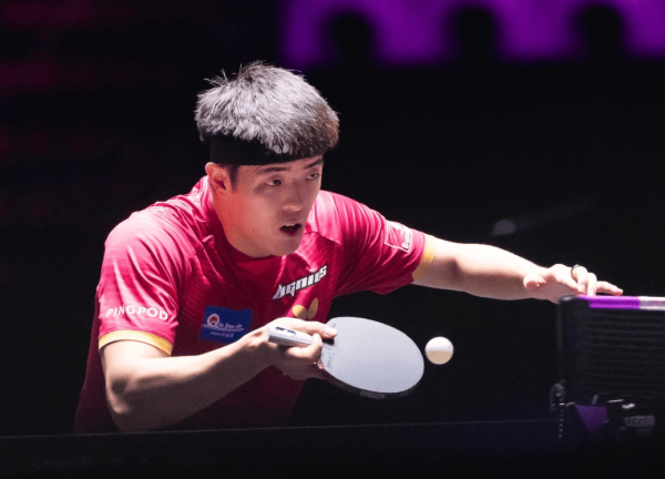 宏益配资 1-9落后也能逆转! 邱党4-1卡尔伯格, 晋级法兰克福站四强